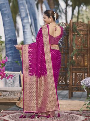 Banarasi satin silk woven pink jacquard work saree with blouse piece 3