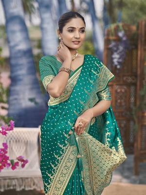 Banarasi satin silk woven green jacquard work saree with blouse piece 3