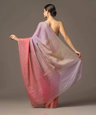 Pink and purple hued border saree set 5