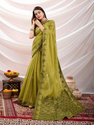 lemon green zari woven linen jacquard saree with unstitched blouse piece 3