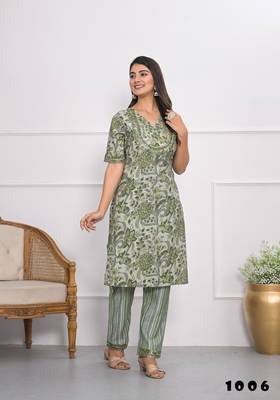 Festive wear ethnic green chanderi stitched suit with dupatta 1