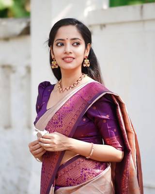 Grey woven banarasi cotton silk saree with blouse piece 3