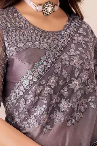 grey embroidered georgette saree with unstitched blouse piece