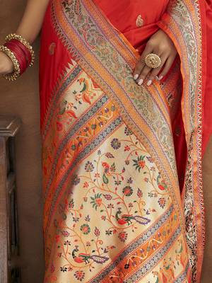 Red silk blend saree with unstitched blouse piece 3