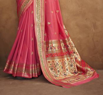 Gajari silk blend saree with unstitched blouse piece 4