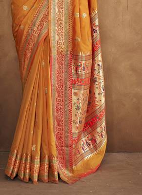 Orange silk blend saree with unstitched blouse piece 4