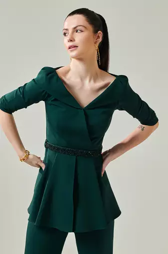 Off shoulder moss green co ord set
