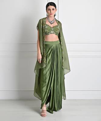 Green cape skirt set 1