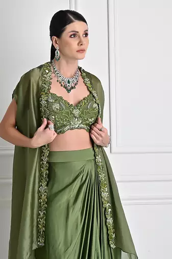 Green cape skirt set