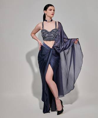 Charcoal drape saree set with detachable palla 1