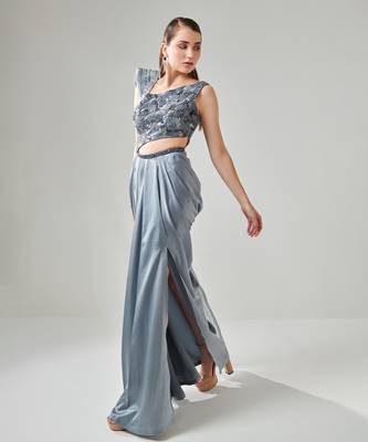 Ash grey drape saree gown with embellished 3d palla 2