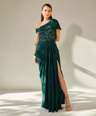 Off shoulder emerald green drape gown with waist cut out 1