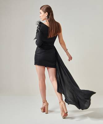 Black one shoulder power drape dress with side train and detachable belt 2