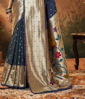 Navy blue silk blend saree with unstitched blouse piece 3