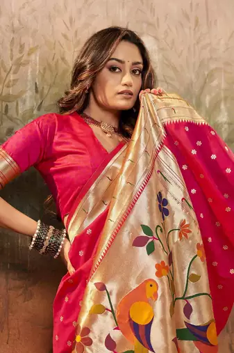 Dark gajari silk blend saree with unstitched blouse piece