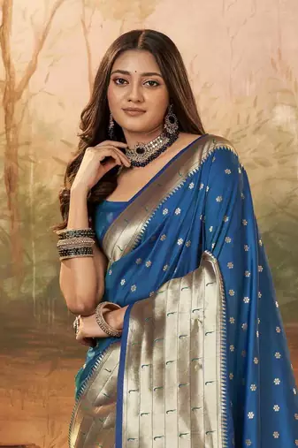Teal silk blend saree with unstitched blouse piece