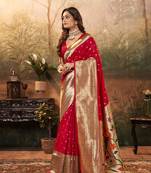 Magenta silk blend saree with unstitched blouse piece