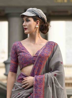 Grey linen cotton saree with unstitched linen cotton blouse piece 4