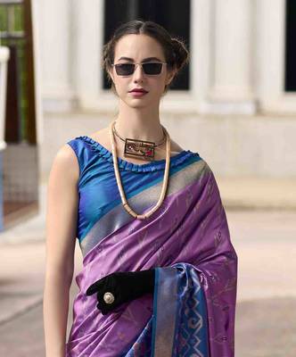 Lavender silk blend saree with unstitched blouse piece 4