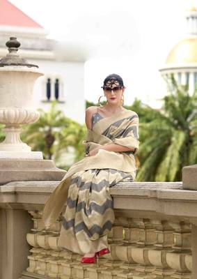 Grey cotton linen silk blend saree with unstitched cotton linen blouse piece 2