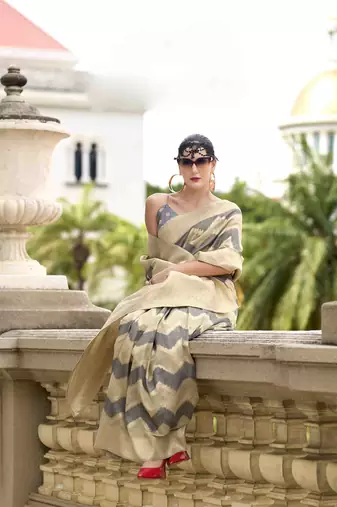 Grey cotton linen silk blend saree with unstitched cotton linen blouse piece