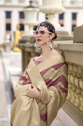 Mauve cotton linen silk blend saree with unstitched cotton linen blouse piece