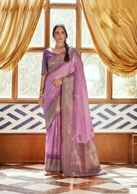 Pink silk blend saree with unstitched blouse piece 1