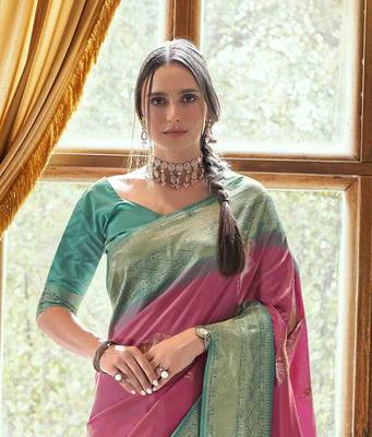 Pink silk blend saree with unstitched blouse piece 4