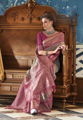 Grey silk blend saree with unstitched blouse piece 1
