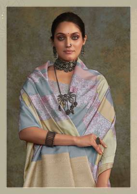 Multi silk blend saree with unstitched blouse piece 2