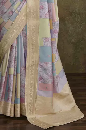 Multi silk blend saree with unstitched blouse piece