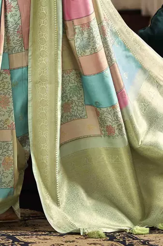 Multi silk blend saree with unstitched blouse piece