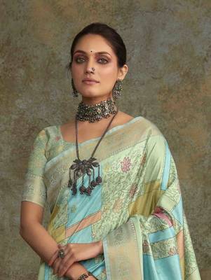 Multi silk blend saree with unstitched blouse piece 4