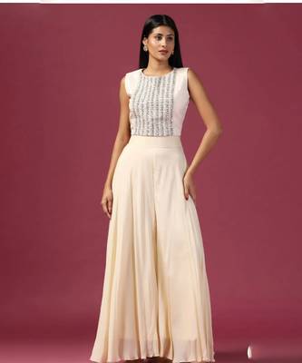 Ivory georgette cape set 4
