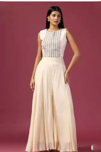 Ivory georgette cape set