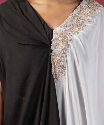Black and white kaftan set with pants 4