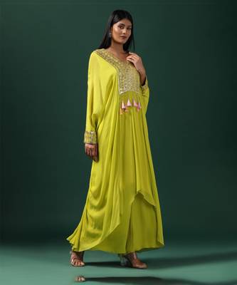 Green kaftan set with pants 1