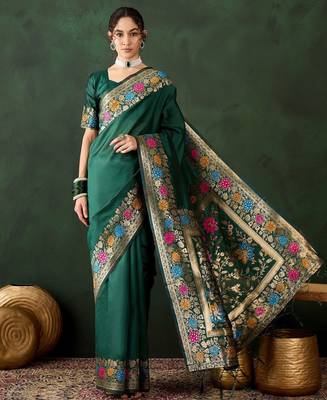 Green art silk saree for women 1