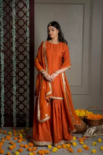 Saanjh sharara set with embroidered dupatta (set of 3)