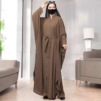 Stylish Zipper Front-Open Kaftan Abaya in Luxurious Firdaus Fabric with Matching Hijab 2