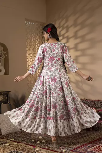 Women Trending Floral Printed Anarkali Kurta