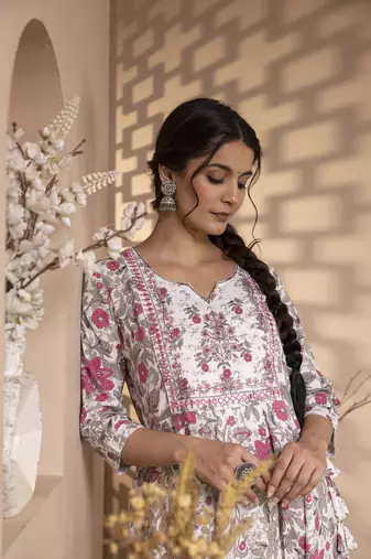 Women Trending Floral Printed Anarkali Kurta