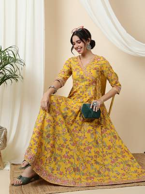 Women Trending Floral Printed Anarkali Kurta 1