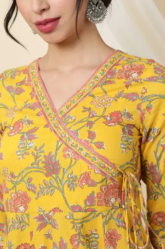 Women Trending Floral Printed Anarkali Kurta