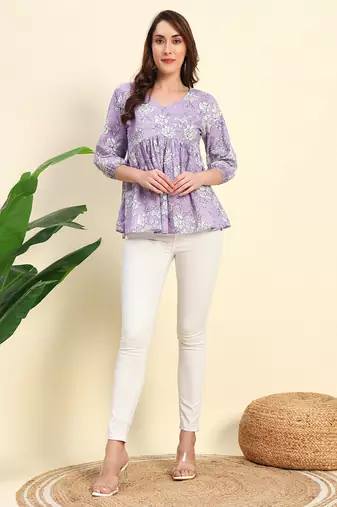 Women Floral Printed Short Kurta