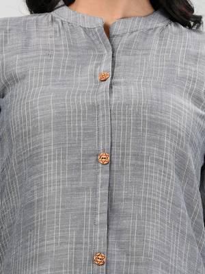 Grey cotton solid a-line kurta 4