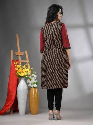 Maroon cotton printed straight kurta 3