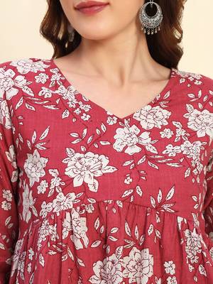 Women Floral Printed Short Kurta 5