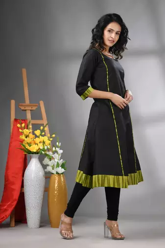 Black solid cotton a-line kurta