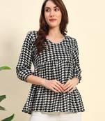 Women Floral Printed Short Kurta